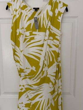 NWT Ann Taylor White and Chartreuse Palm-Print dress/top/coverup.
